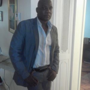 Meet your Posher, Etienne